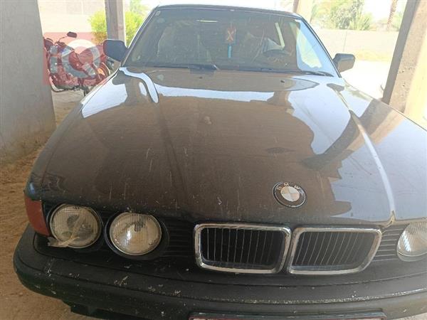 بی ئێم دەبڵیو سیریەس 7 1993  بۆ فرۆشتن لە عێراق - ئەنبار